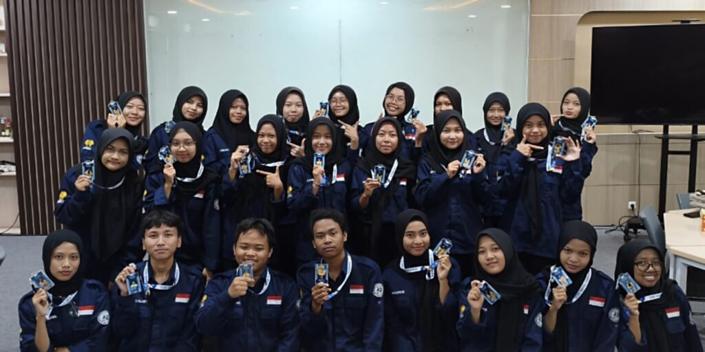 WhatsApp Image 2025-12-04 at 08.57.51